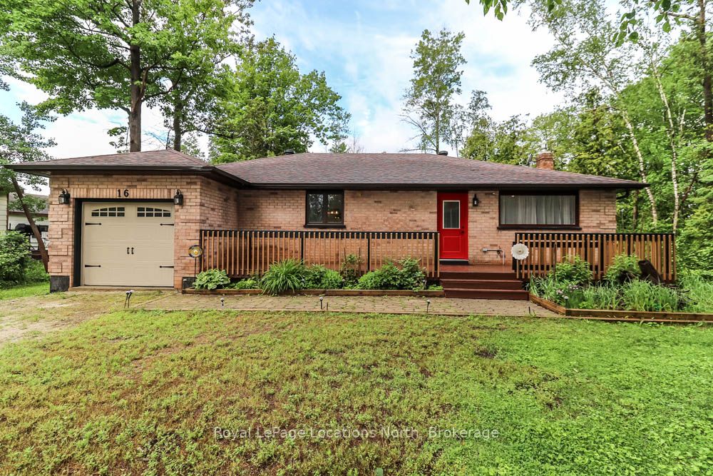 For Sale: 16 Wood Avenue, Wasaga Beach, ON L9Z 2L3, Wasaga Beach, ON - Property Photo