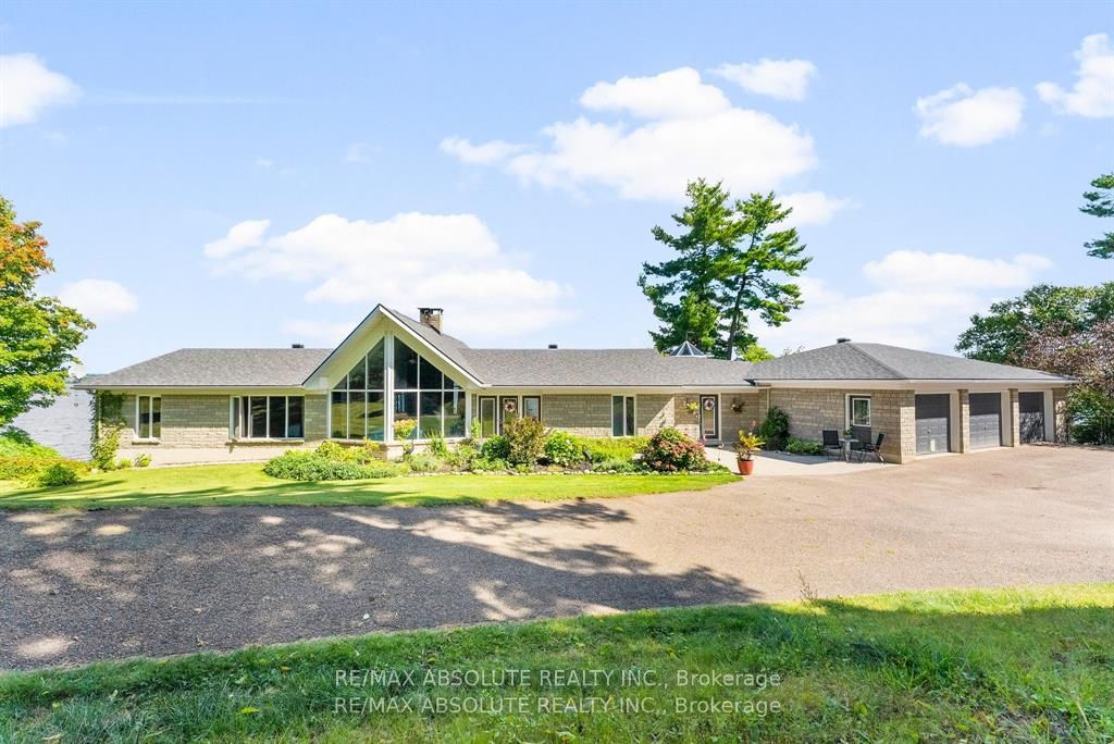 For Sale: 1724 River Road, McNab/Braeside, ON K0A 1G0, McNab/Braeside, ON - Property Photo